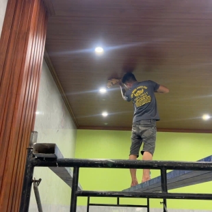 Thi công tại Bù Nho trần nhựa nano,cột lam sóng