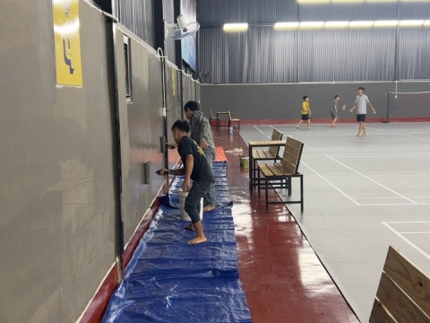 	Sơn câu lạc bộ cầu lông đặng thai mai tân phú đồng xoài