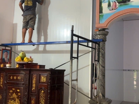 Cửa nhôm,vách panel ngăn phòng tại bình phước