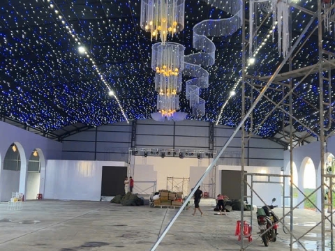 Nhà hàng tiệc cưới bom bo,minh hưng ốp nhựa nano, Bình Phước