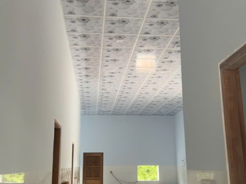 Công trình nhà mái nhật trần nhựa nano và trần thả nhựa