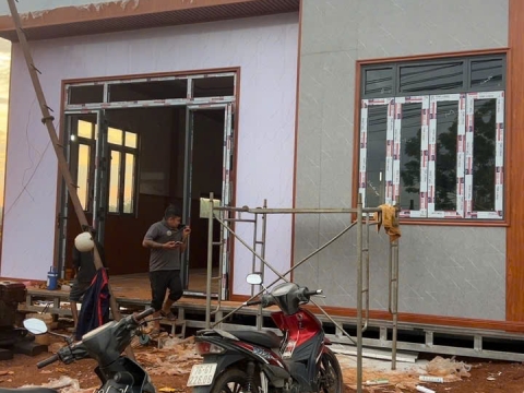 Thi công nhà lắp ghép panel,ốp tường,trần nhựa nano tại Đồng Nai (Bình Phước cũ)