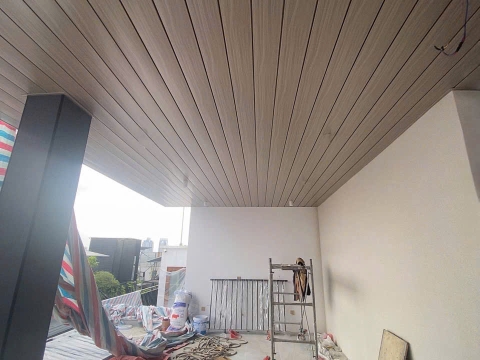 Tấm Ốp Lam Sóng Ngoài Trời Bình Phước– Xu Hướng Trang Trí Ngoại Thất Hiện Đại