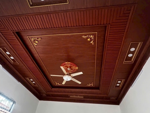 Tấm Ốp Trần Nano Bù Đăng – Xu Hướng Nội Thất Hiện Đại Tại Bình Phước