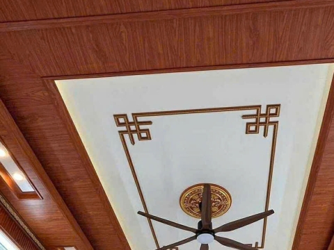 Tấm Ốp Trần Nano Bù Đăng – Xu Hướng Nội Thất Hiện Đại Tại Bình Phước