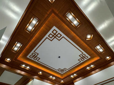 Thi Công Trần Nhựa Giả Gỗ Đồng Nai – Dự Án Thực Tế Tại Thạch Cao Tiến Phát